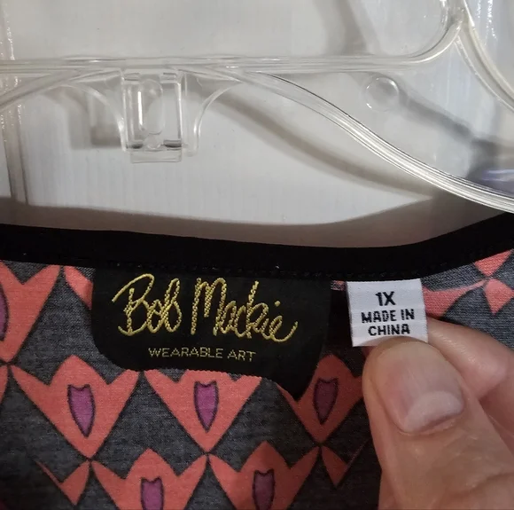 Bob Mackie Wearable Art Women’s 1X V-Neck Top Multicolor Abstract Floral Print - Picture 4 of 7